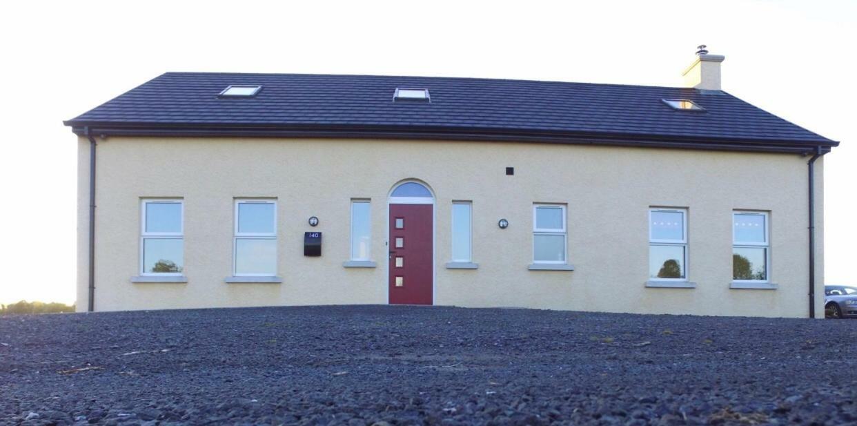 Sleeps 12 Hot Tub Sauna Cinema Pets Welcome Enniskillen Dış mekan fotoğraf