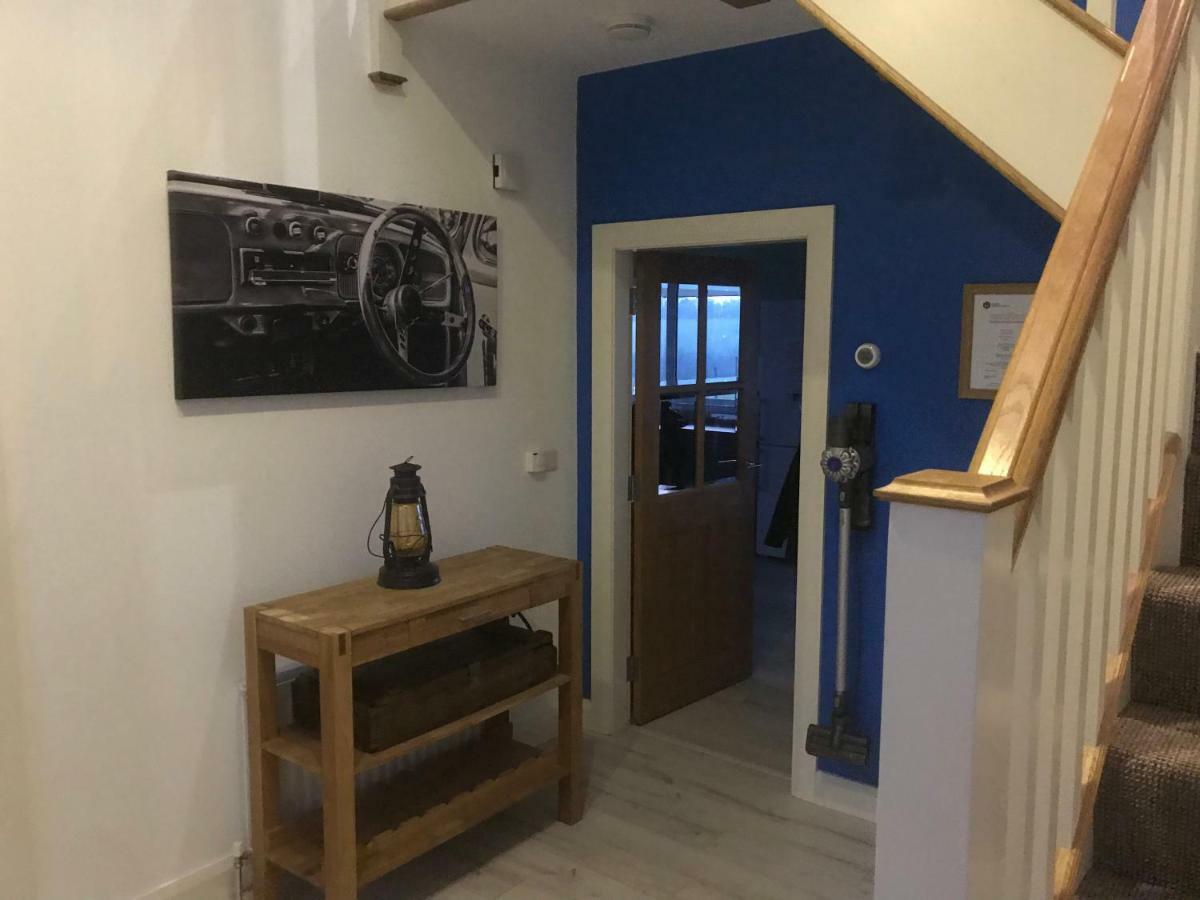 Sleeps 12 Hot Tub Sauna Cinema Pets Welcome Enniskillen Dış mekan fotoğraf